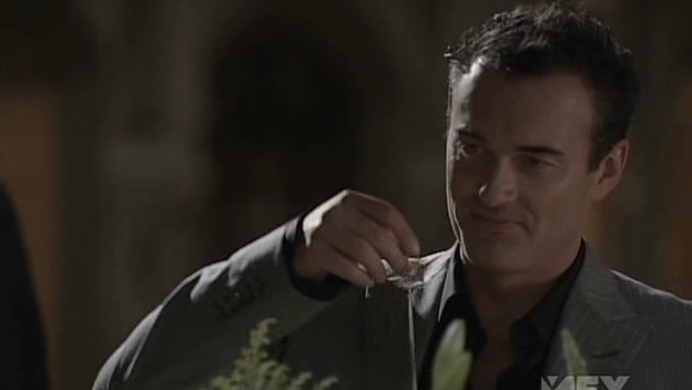 Charmed-Online-dot-NL-NipTuck5x04-2528.jpg