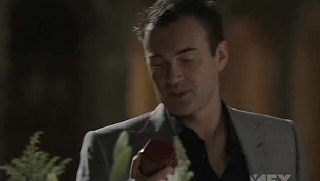 Charmed-Online-dot-NL-NipTuck5x04-2531.jpg
