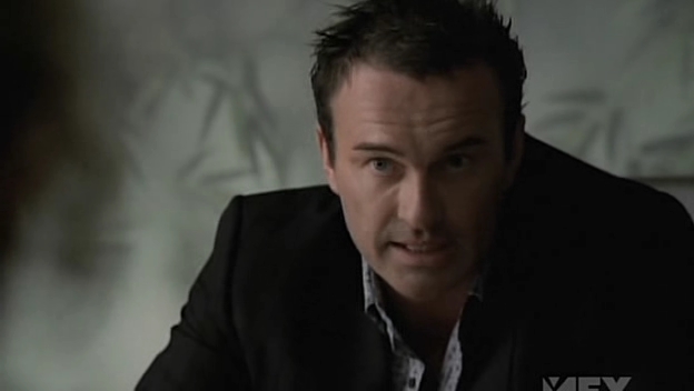 Charmed-Online-dot-NL-NipTuck5x05-0126.jpg
