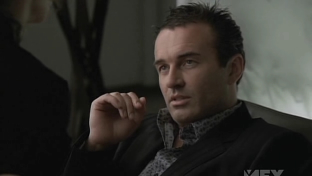 Charmed-Online-dot-NL-NipTuck5x05-0167.jpg