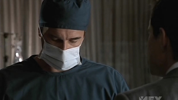 Charmed-Online-dot-NL-NipTuck5x05-0689.jpg