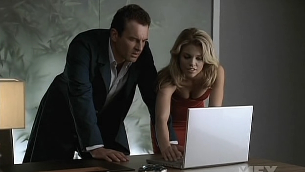 Charmed-Online-dot-NL-NipTuck5x05-1492.jpg