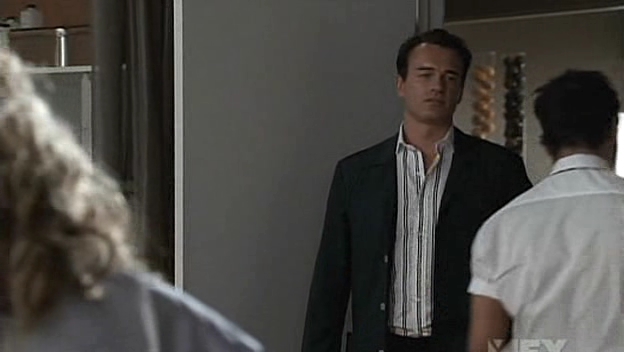 Charmed-Online-dot-NL-NipTuck5x05-1804.jpg