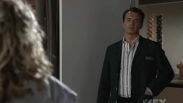 Charmed-Online-dot-NL-NipTuck5x05-1807.jpg