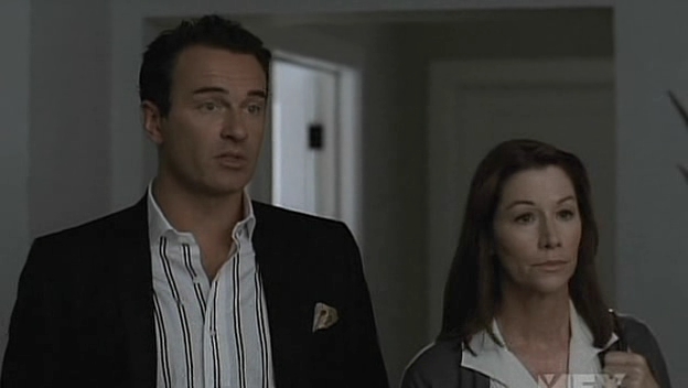 Charmed-Online-dot-NL-NipTuck5x05-2430.jpg