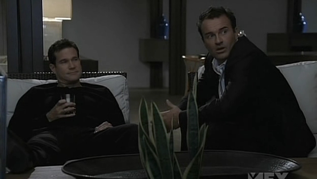 Charmed-Online-dot-NL-NipTuck5x05-2571.jpg