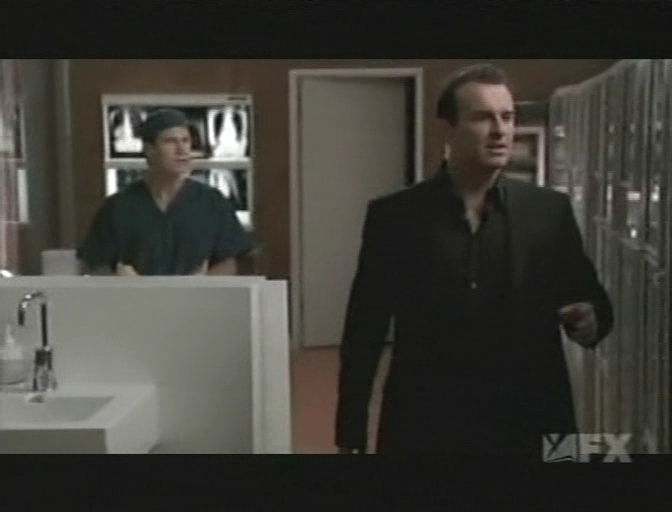 Charmed-Online-dot-NL-NipTuck5x06-0035.jpg