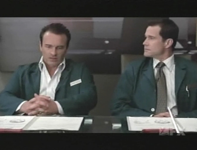 Charmed-Online-dot-NL-NipTuck5x06-0348.jpg