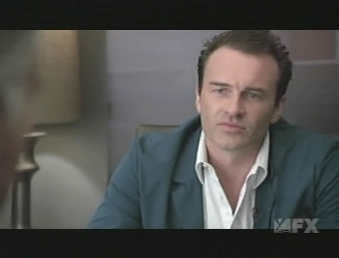 Charmed-Online-dot-NL-NipTuck5x06-0448.jpg