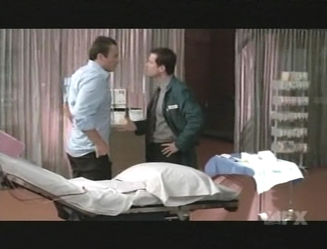 Charmed-Online-dot-NL-NipTuck5x06-0783.jpg