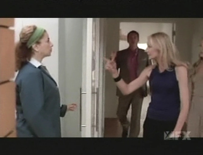 Charmed-Online-dot-NL-NipTuck5x06-1412.jpg