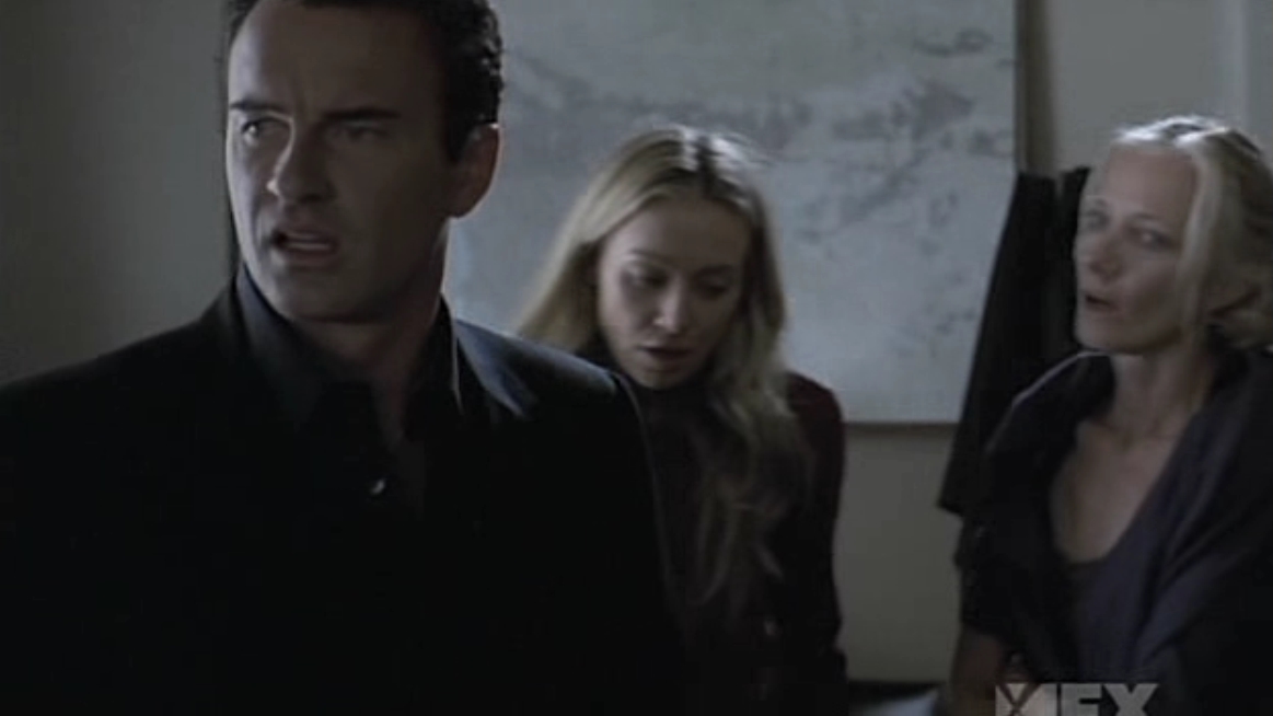 Charmed-Online-dot-NL-NipTuck5x07-1068.jpg