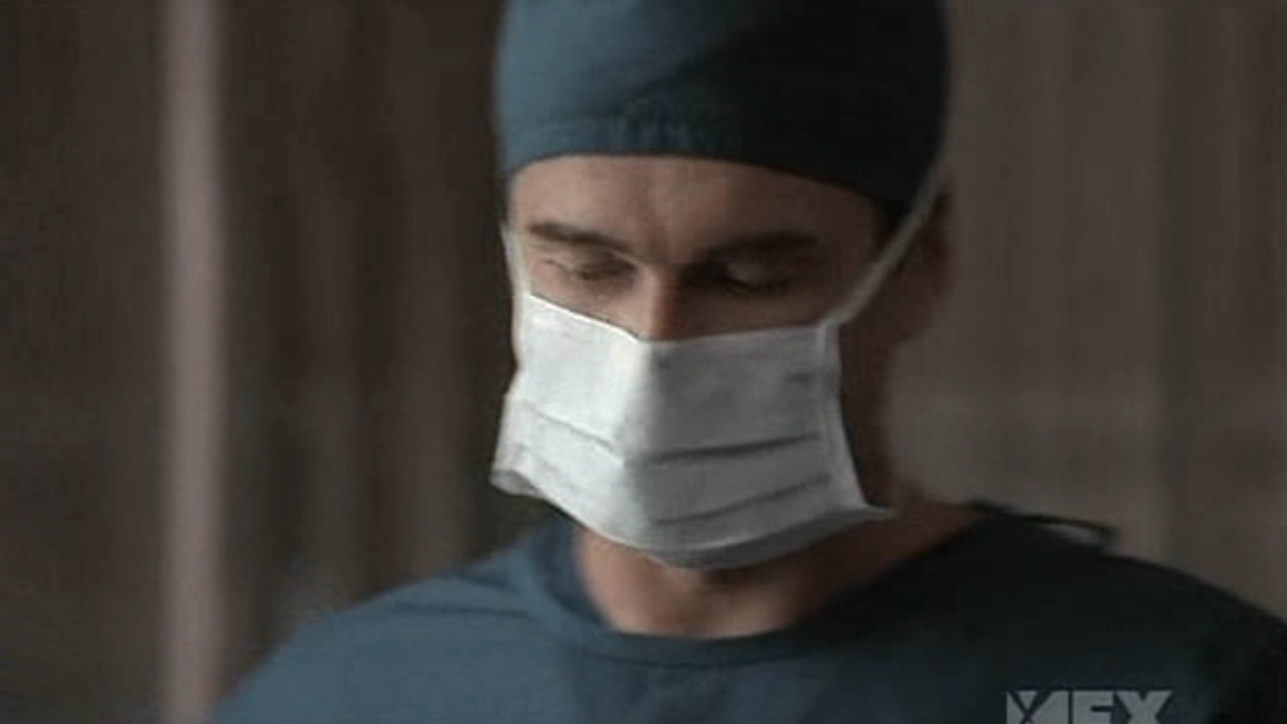 Charmed-Online-dot-NL-NipTuck5x07-1271.jpg
