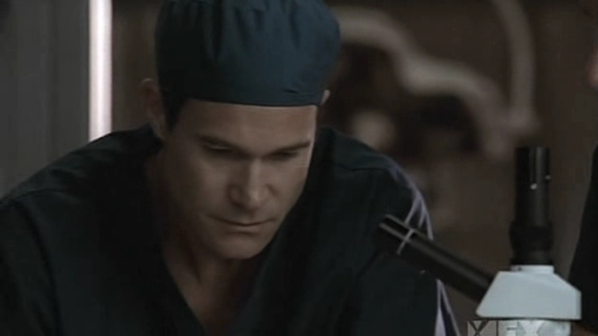 Charmed-Online-dot-NL-NipTuck5x07-1329.jpg