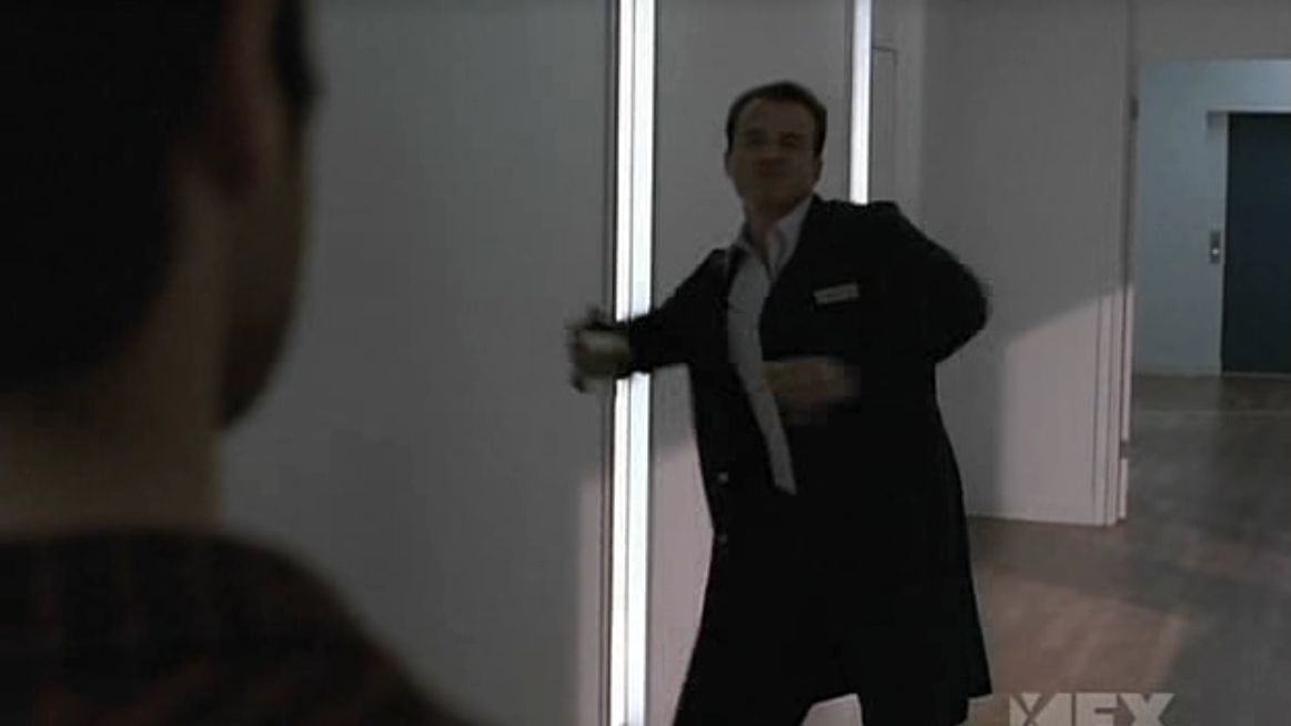 Charmed-Online-dot-NL-NipTuck5x07-2463.jpg