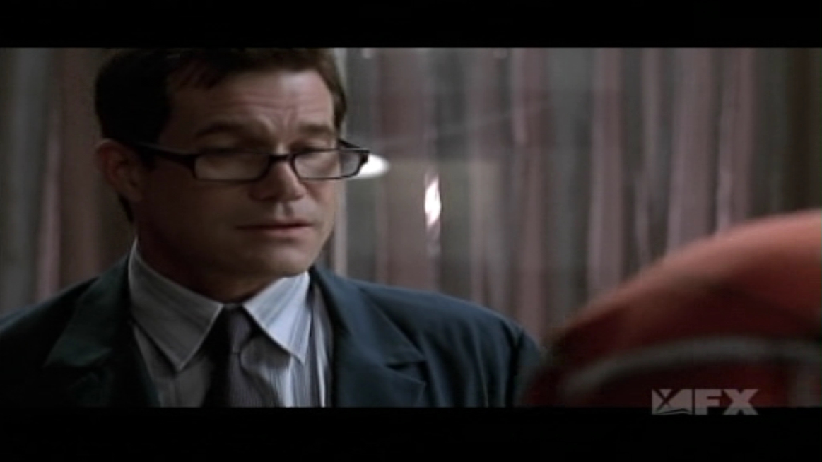 Charmed-Online-dot-NL-NipTuck5x09-0101.jpg