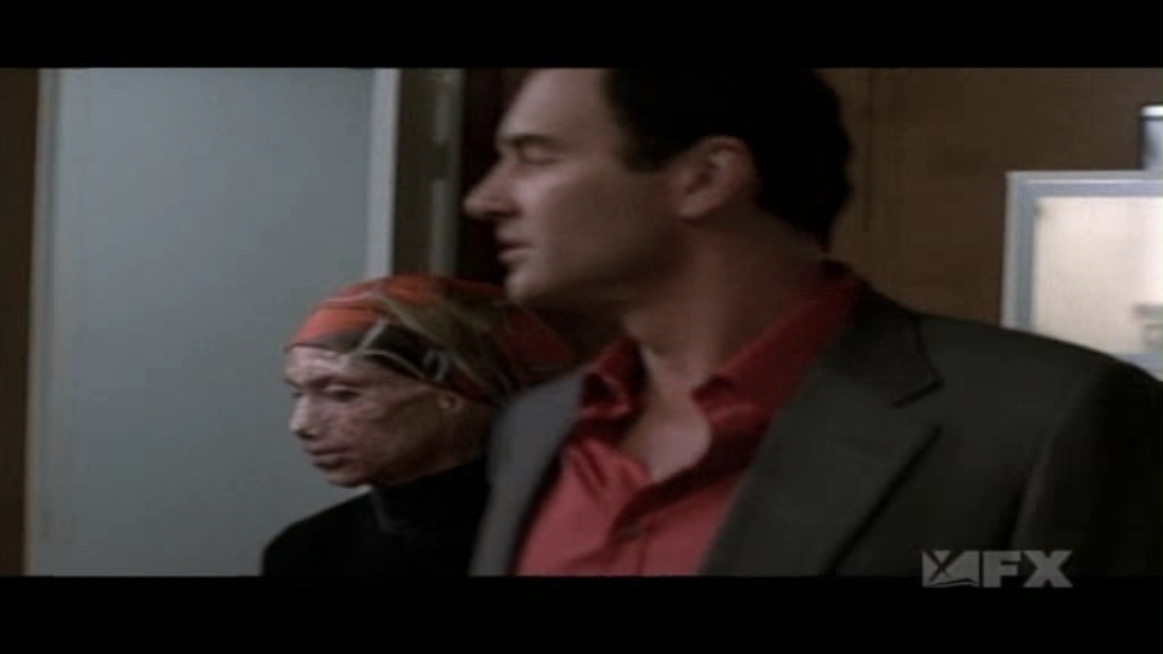 Charmed-Online-dot-NL-NipTuck5x09-0112.jpg