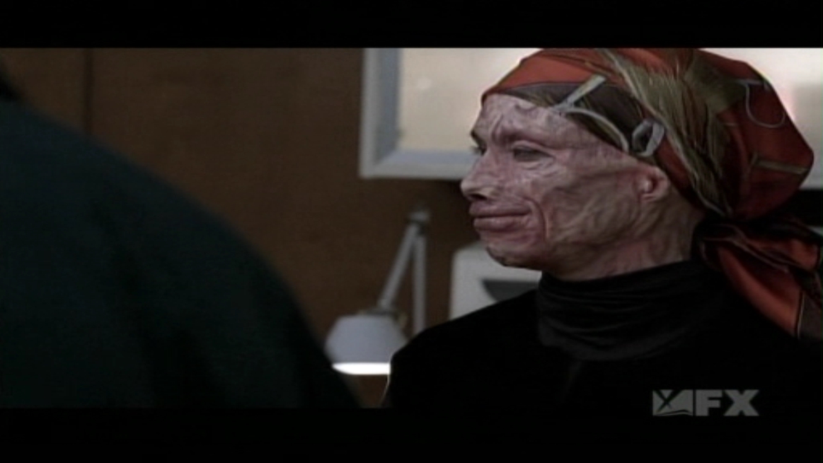 Charmed-Online-dot-NL-NipTuck5x09-0115.jpg
