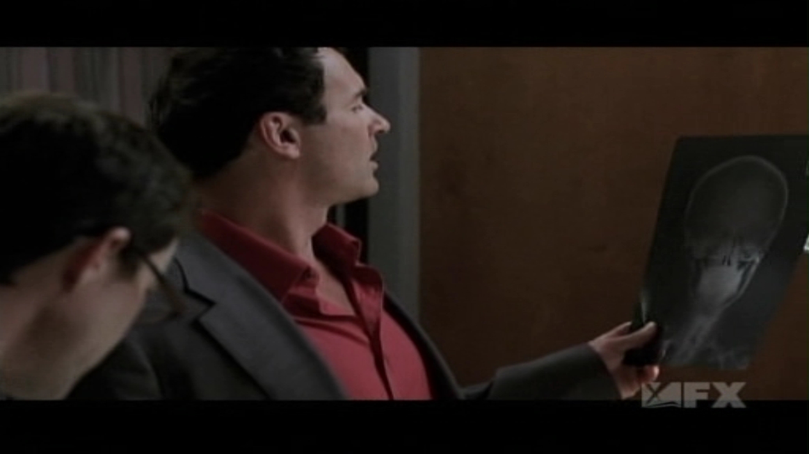 Charmed-Online-dot-NL-NipTuck5x09-0118.jpg