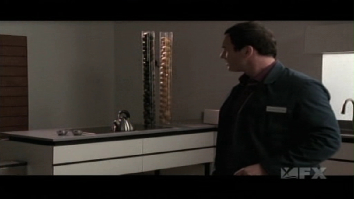 Charmed-Online-dot-NL-NipTuck5x09-1898.jpg