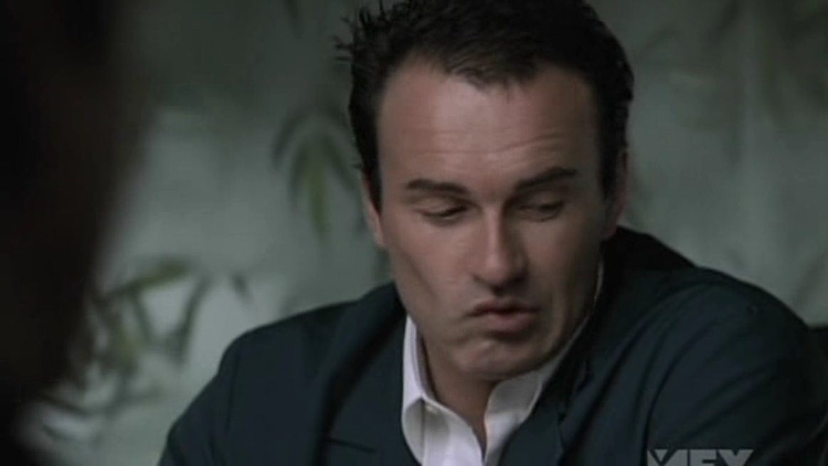 Charmed-Online-dot-NL-NipTuck5x10-0106.jpg