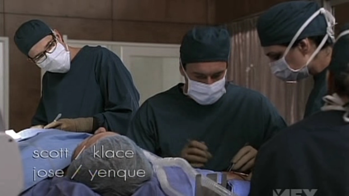 Charmed-Online-dot-NL-NipTuck5x11-0349.jpg