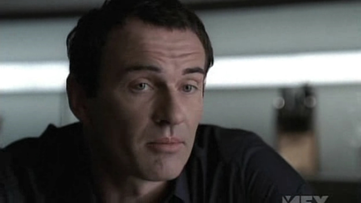 Charmed-Online-dot-NL-NipTuck5x11-0703.jpg