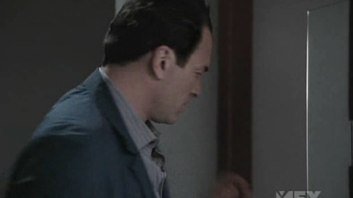 Charmed-Online-dot-NL-NipTuck5x12-0131.jpg