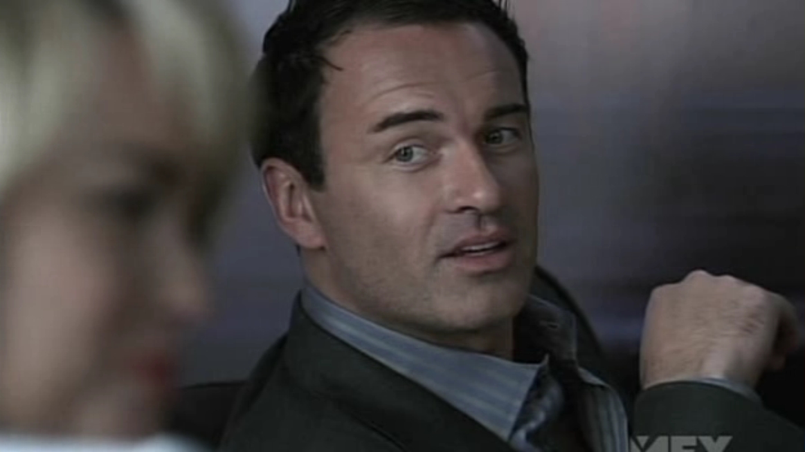 Charmed-Online-dot-NL-NipTuck5x12-0325.jpg