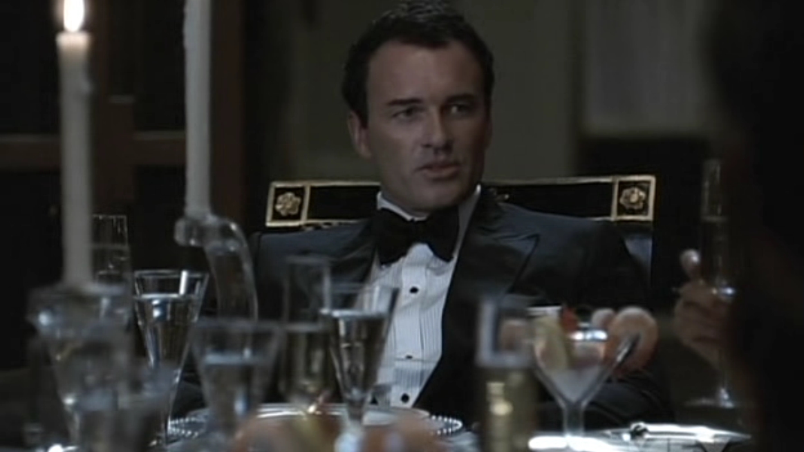 Charmed-Online-dot-NL-NipTuck5x12-0827.jpg Charmed-Online-dot-NL-NipTuck5x12-0827.jpg