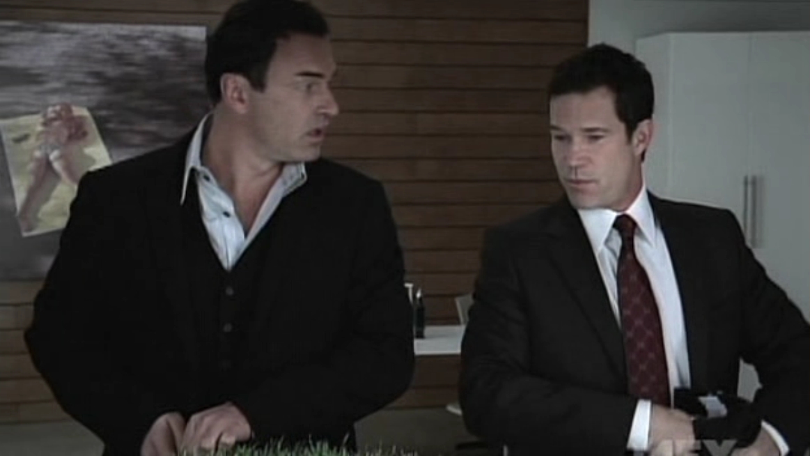 Charmed-Online-dot-NL-NipTuck5x12-1948.jpg