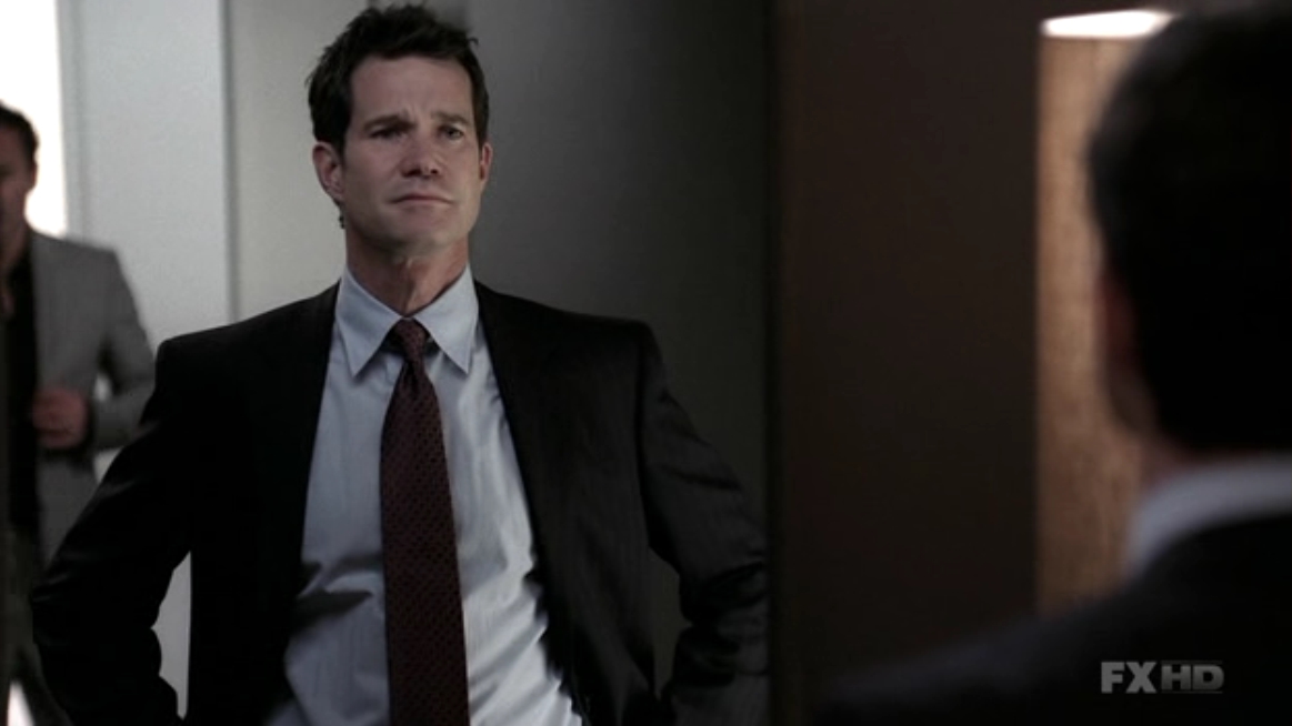 Charmed-Online-dot-NL-NipTuck5x13-0181.jpg
