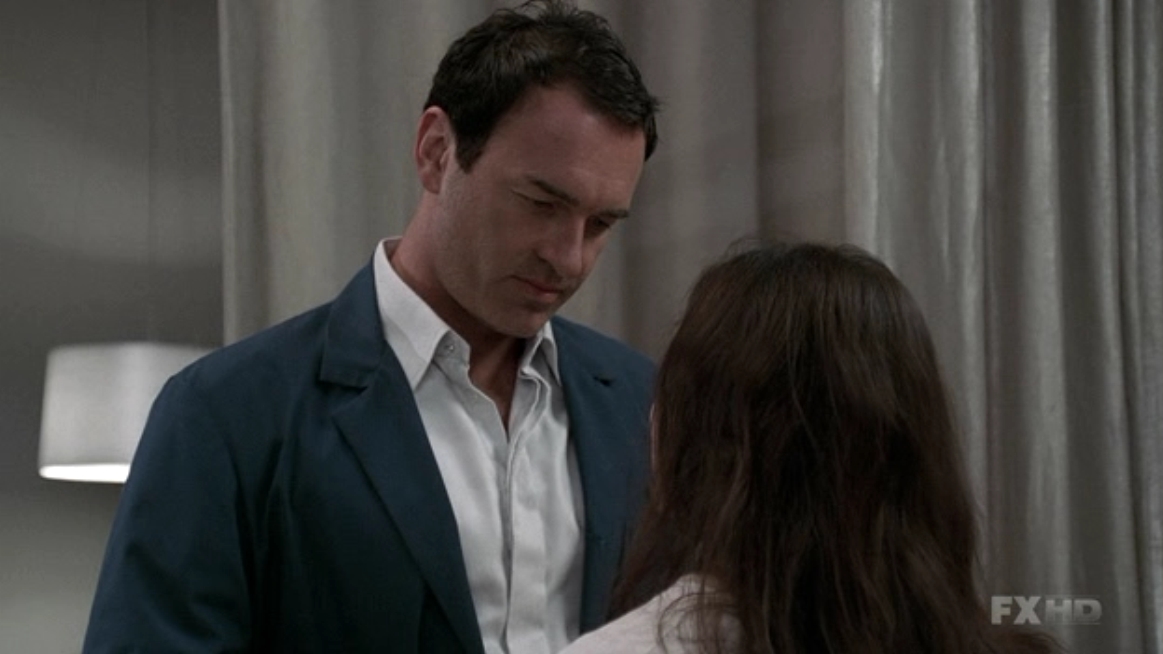 Charmed-Online-dot-NL-NipTuck5x13-0216.jpg