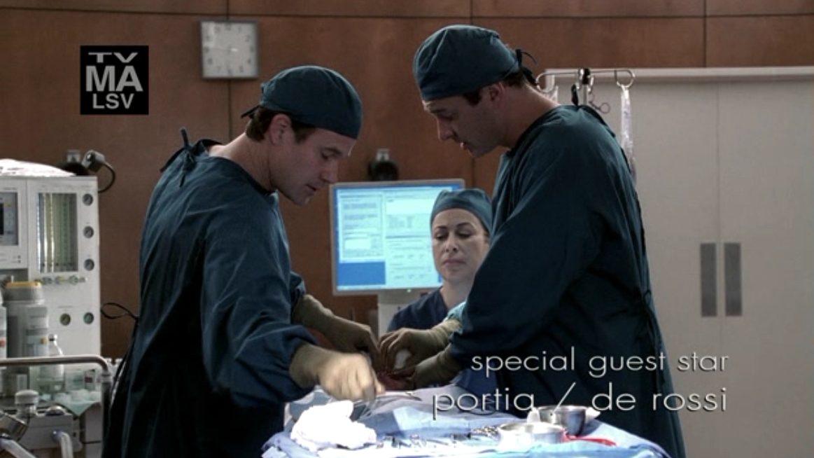 Charmed-Online-dot-NL-NipTuck5x13-0266.jpg