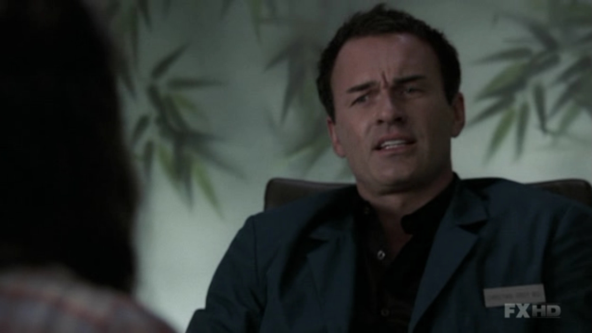 Charmed-Online-dot-NL-NipTuck5x13-0403.jpg