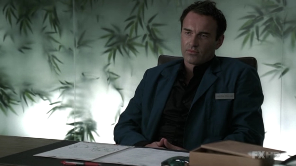 Charmed-Online-dot-NL-NipTuck5x13-0496.jpg