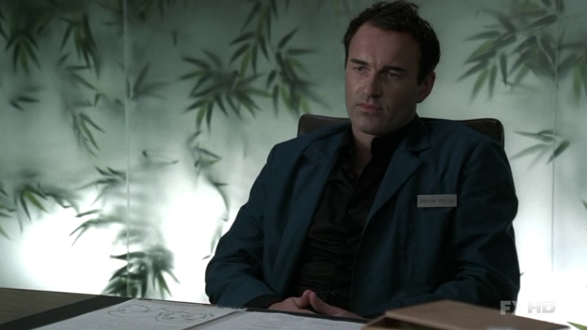 Charmed-Online-dot-NL-NipTuck5x13-0499.jpg