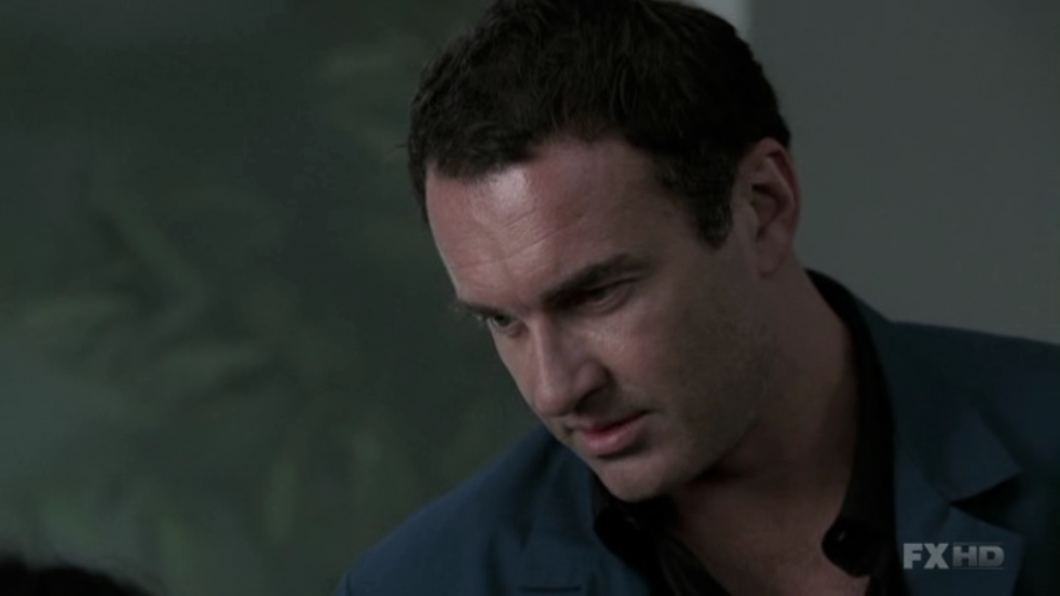 Charmed-Online-dot-NL-NipTuck5x13-0768.jpg