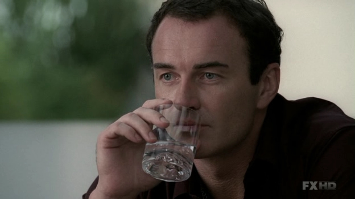 Charmed-Online-dot-NL-NipTuck5x13-1233.jpg Charmed-Online-dot-NL-NipTuck5x13-1233.jpg