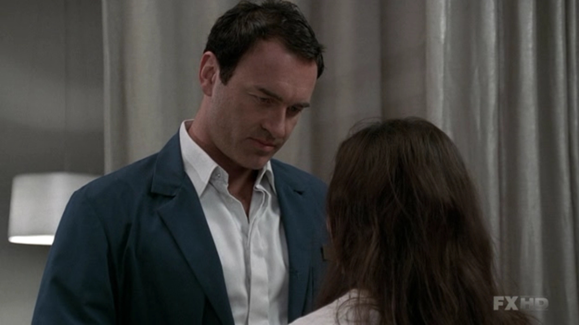 Charmed-Online-dot-NL-NipTuck5x13-1463.jpg