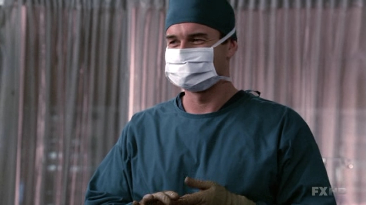 Charmed-Online-dot-NL-NipTuck5x14-0195.jpg