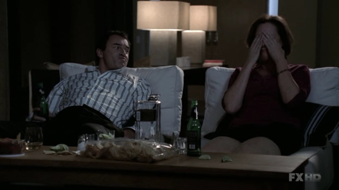 Charmed-Online-dot-NL-NipTuck5x14-1122.jpg