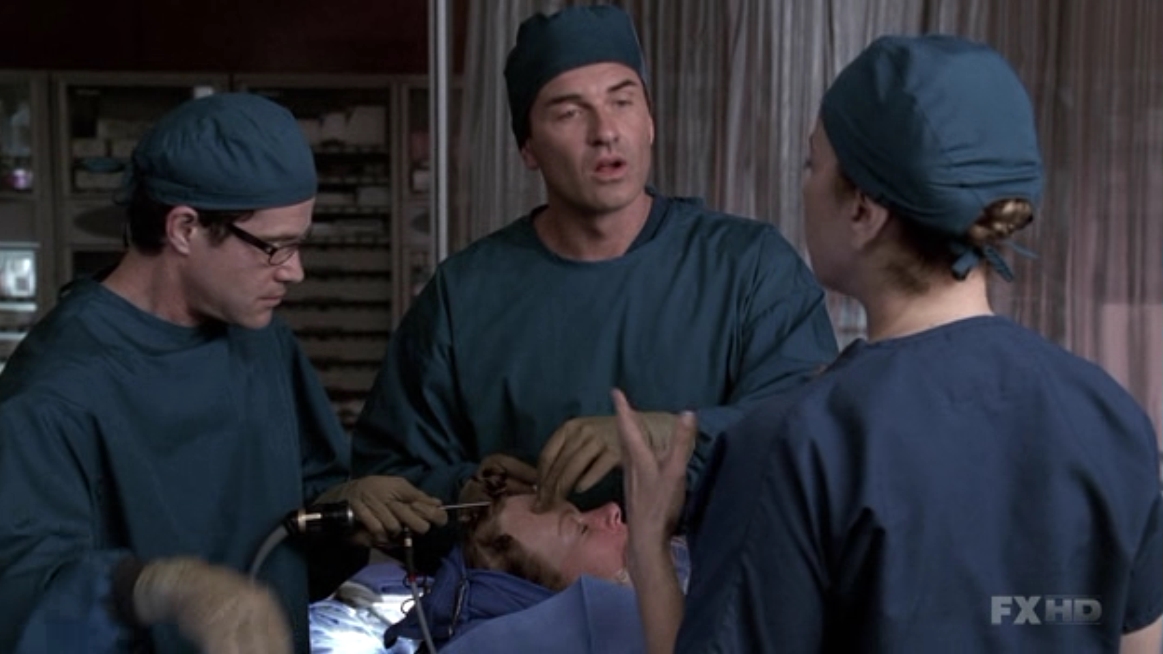 Charmed-Online-dot-NL-NipTuck5x14-1643.jpg Charmed-Online-dot-NL-NipTuck5x14-1643.jpg