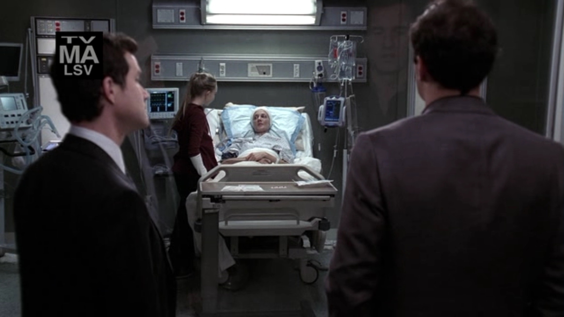 Charmed-Online-dot-NL-NipTuck5x14-1878.jpg