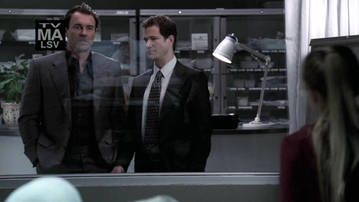 Charmed-Online-dot-NL-NipTuck5x14-1884.jpg