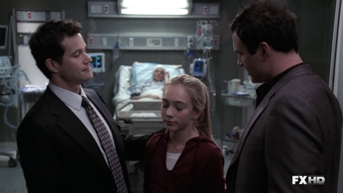 Charmed-Online-dot-NL-NipTuck5x14-1892.jpg