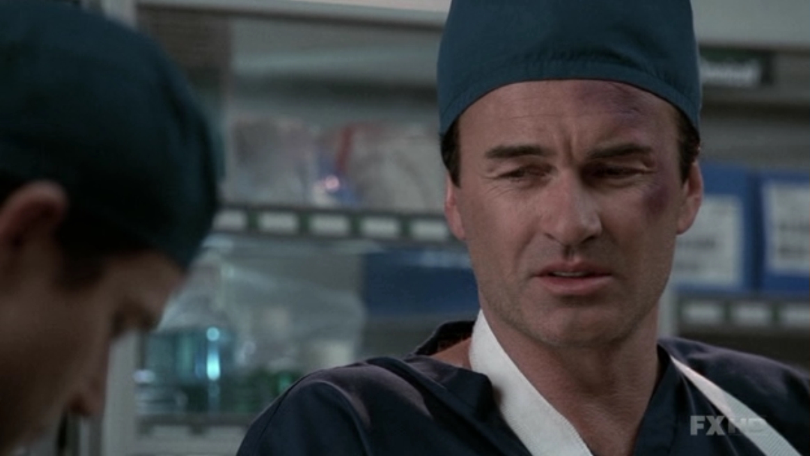 Charmed-Online-dot-NL-NipTuck5x14-2297.jpg