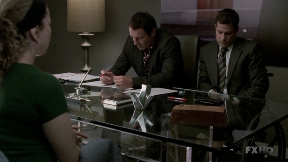 Charmed-Online-dot-NL-NipTuck5x15-0772.jpg