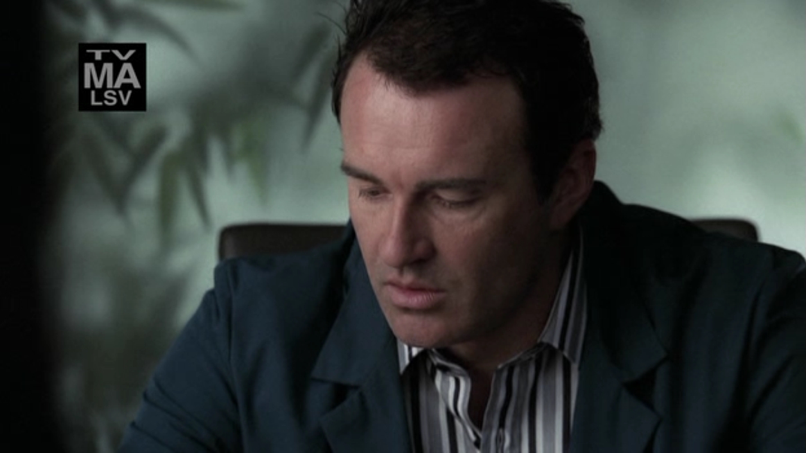 Charmed-Online-dot-NL-NipTuck5x15-1216.jpg