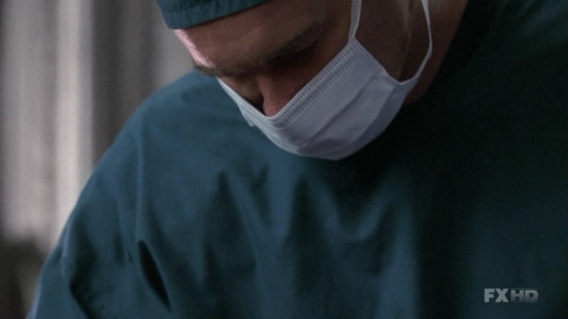 Charmed-Online-dot-NL-NipTuck5x15-1240.jpg